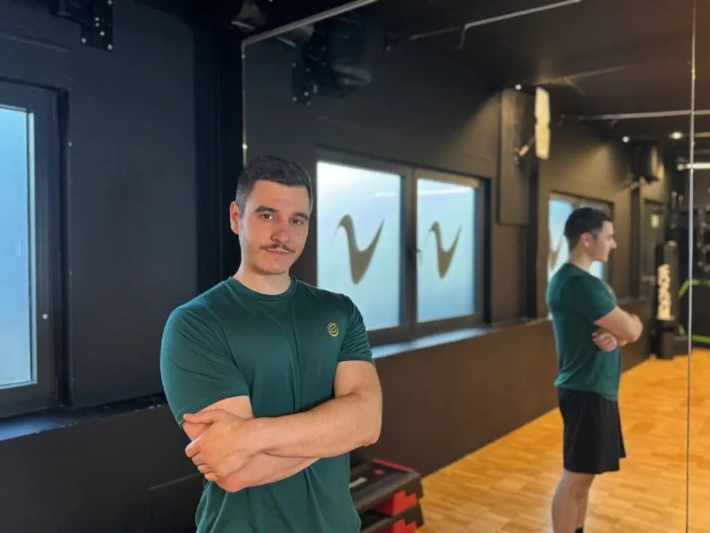 Philip Augenstein im Trainingsraum, Personal Training in Pforzheim und Umgebung